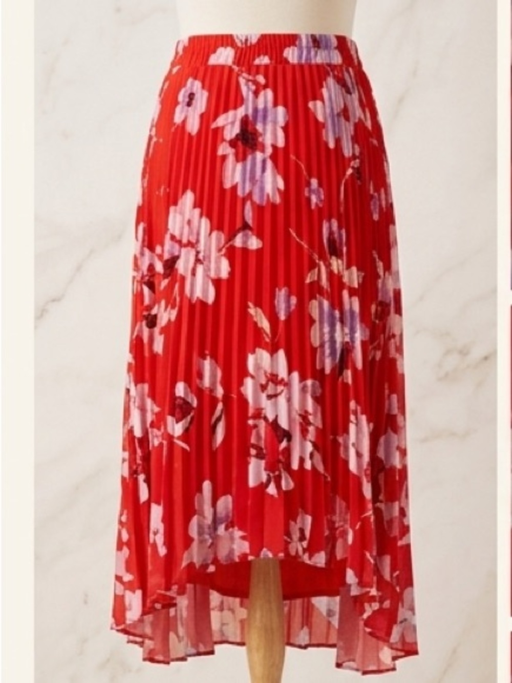 New Calvin Klein Red Floral High-Low Pleated Skirt Size Large